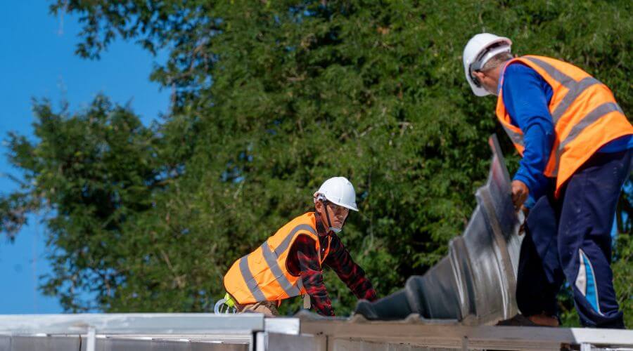 Roof maintenance in Glidden, TX
